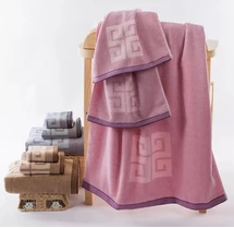 2014年度中彩神员工生日礼品！